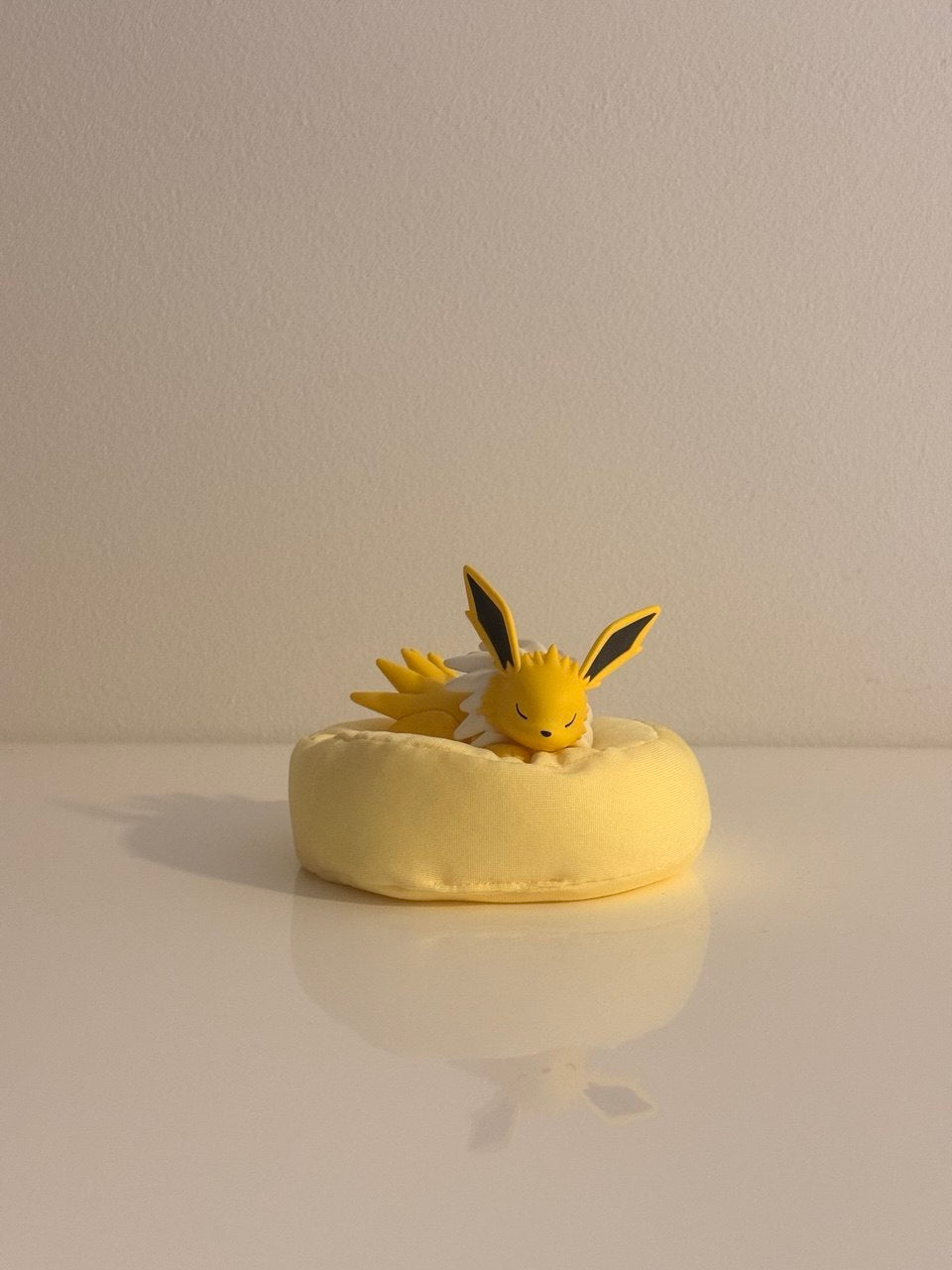 Pokémon Sleeping Series – Jolteon